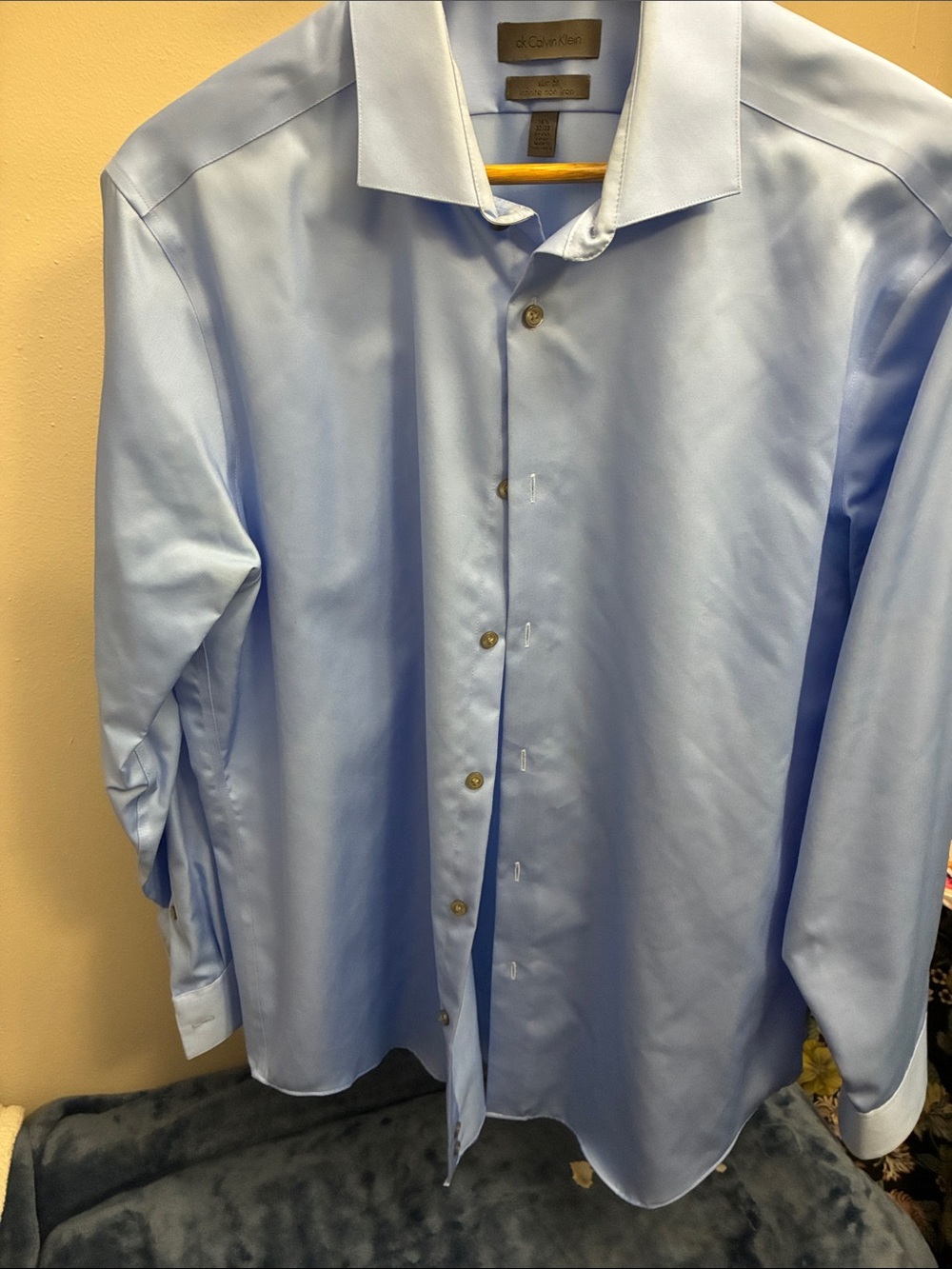 Calvin Klein Light Blue Men's Dress Shirt - Classic Spread Collar